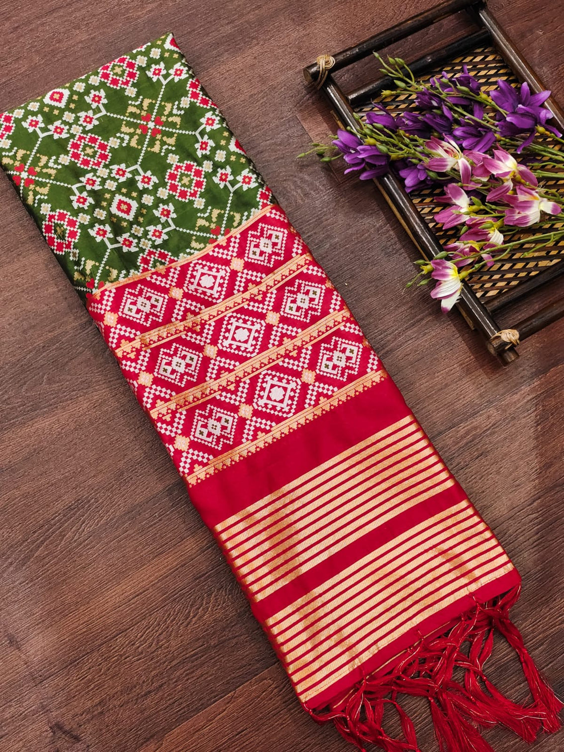 Floral Banarasi Silk Blend Traditional Ethnic Woven Patola Dupatta For WOMEN | DEVANGI